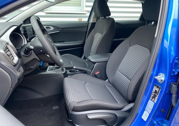 Kia Ceed cena 108900 przebieg: 10, rok produkcji 2024 z Złotoryja małe 277